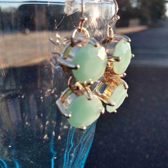 Crystal Drop Earrings Gold Green Diamond Dangle Gemstone St Patricks Day - Picture 7 of 14